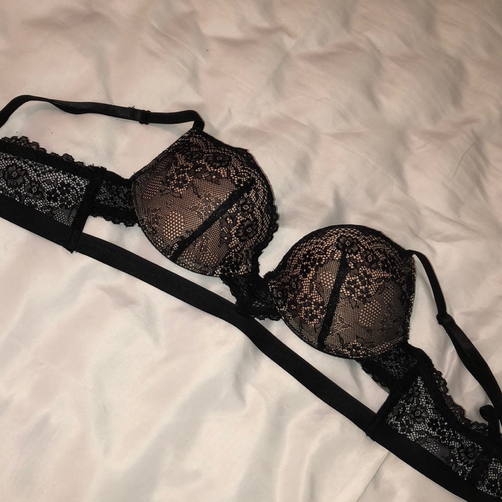 black lace bra